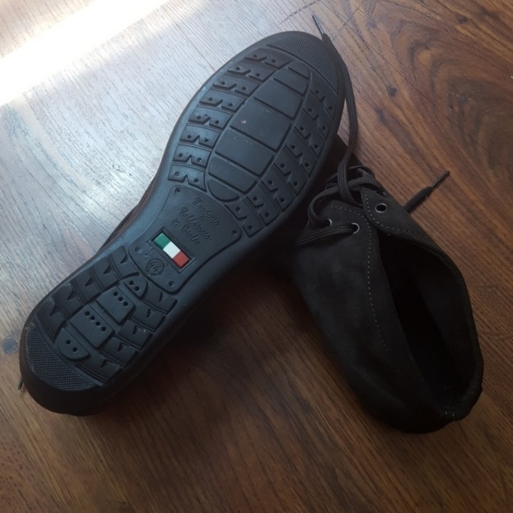C.P SHOES - Picture 3 of 4